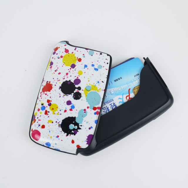 Hogyan javítja az alumínium hitelkártya-tartó a mindennapi pénztárca biztonságát?